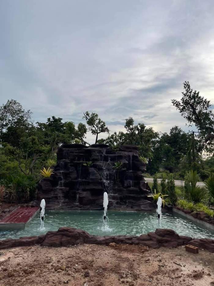 6 - https://บ้านสวนดีไซน์.com | บ้านสวนดีไซน์ - บริการรับออกแบบจัดสวนหญ้า - สวนหิน สร้างบ่อปลา ทำน้ำตก ครบวงจรทั่วไทย เจ้าของร้านทำเอง ไม่ผ่านนายหน้า